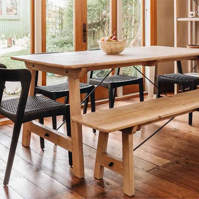 Dining Chairs in New Zealand: How to Find the Right Balance Between Style and Functionality