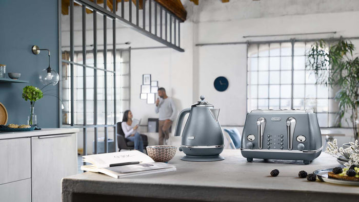 Toasting in Style: Comparing Sunbeam, DeLonghi, Russell Hobbs, and Breville Toaster and Kettle Sets