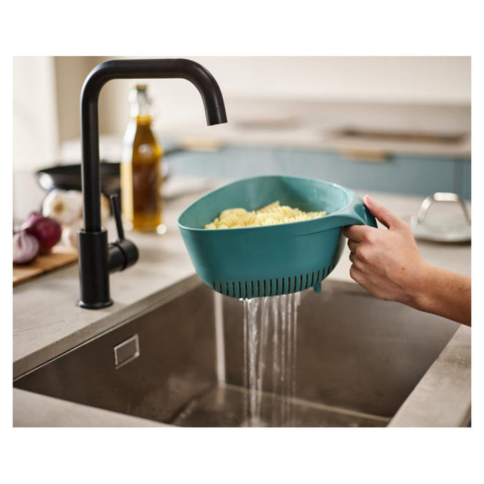 Joseph Joseph Duo Triangular Colander 10548