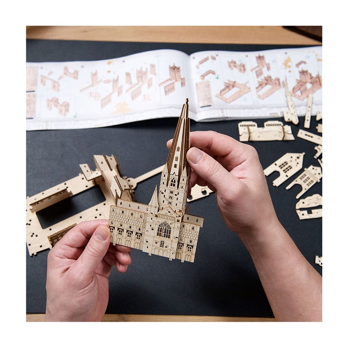 Ugears Harry Potter Hogwarts™ Castle 122246