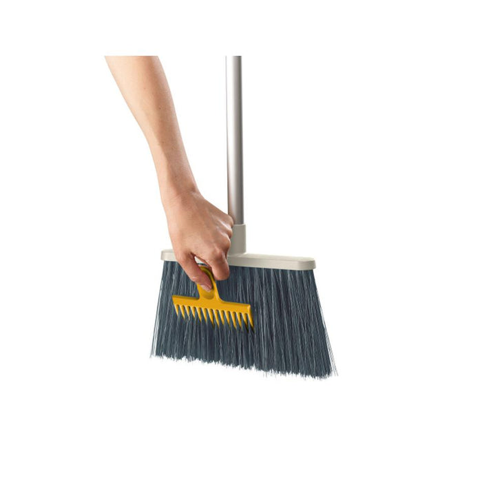Joseph Joseph CleanTech Wall-Mounted Broom 65008_5