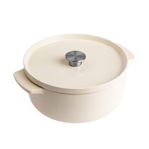 KitchenAid Almond Cream Covered Round Casserole 26cm/5.2L CC006059_1