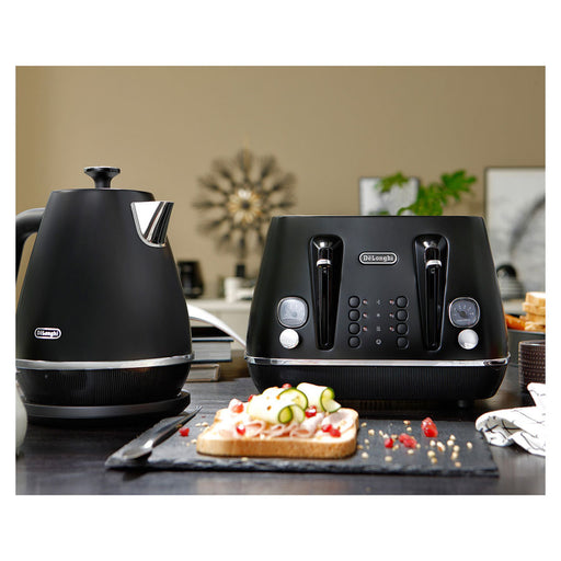 delonghi_distinta_toaster_and_kettle_set_nz_lifestyle