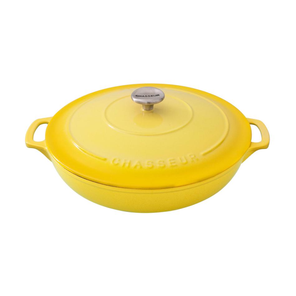 Chasseur Low Round Casserole 30Cm 2.5L Lemon Yellow 19966 Folders