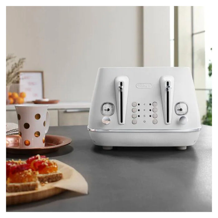 Delonghi Distinta Moments 4 Slice Toaster White CTIN4003W