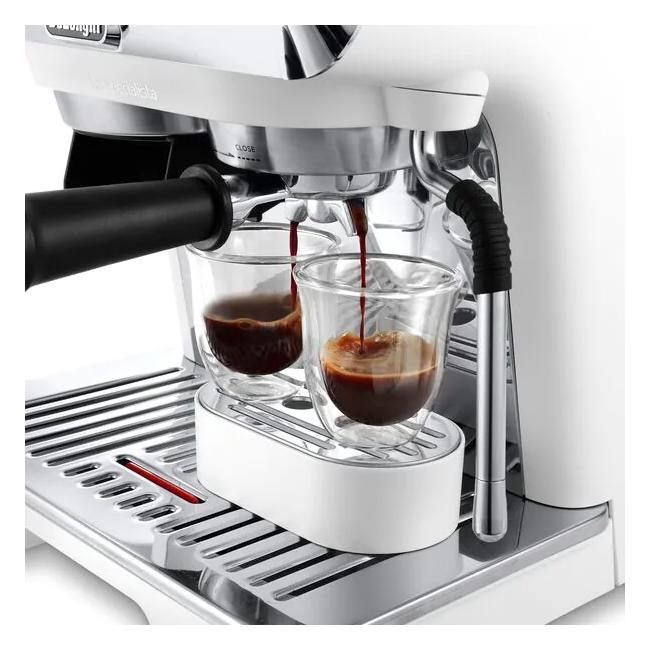 Delonghi La Specialista Arte Manual Espresso Coffee Machine EC9155W_3
