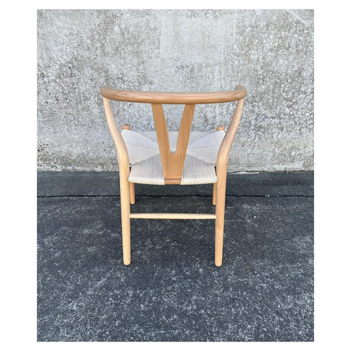 Natural wood and Rattan Wishbone Chair-2