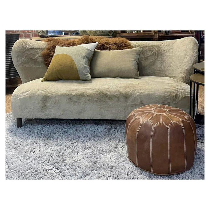 Rembrandt Sherpa Love Seat MY3236