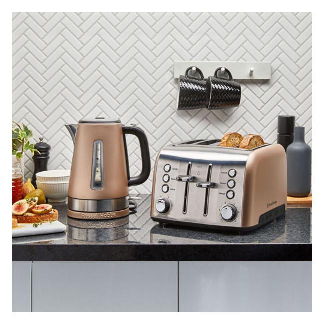 Russell Hobbs Brooklyn Champagne 4 Slice Toaster RHT94CHM(2)