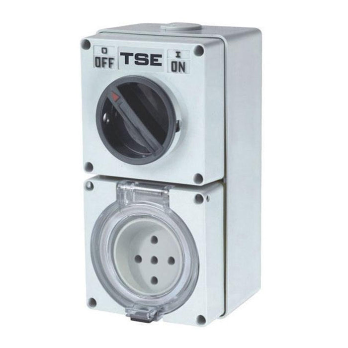 Tradesave Switched Outlet 5 Pin 32A Round