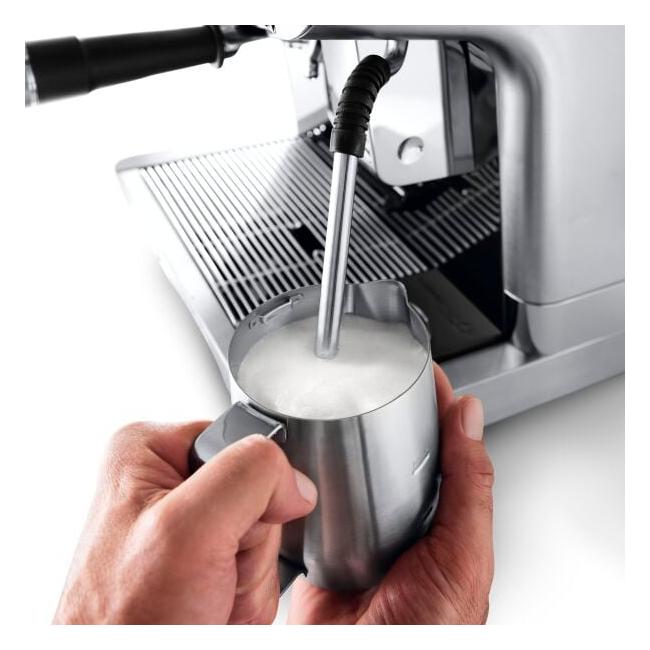 Delonghi La Specialista Maestro Manual Coffee Machine EC9665.M